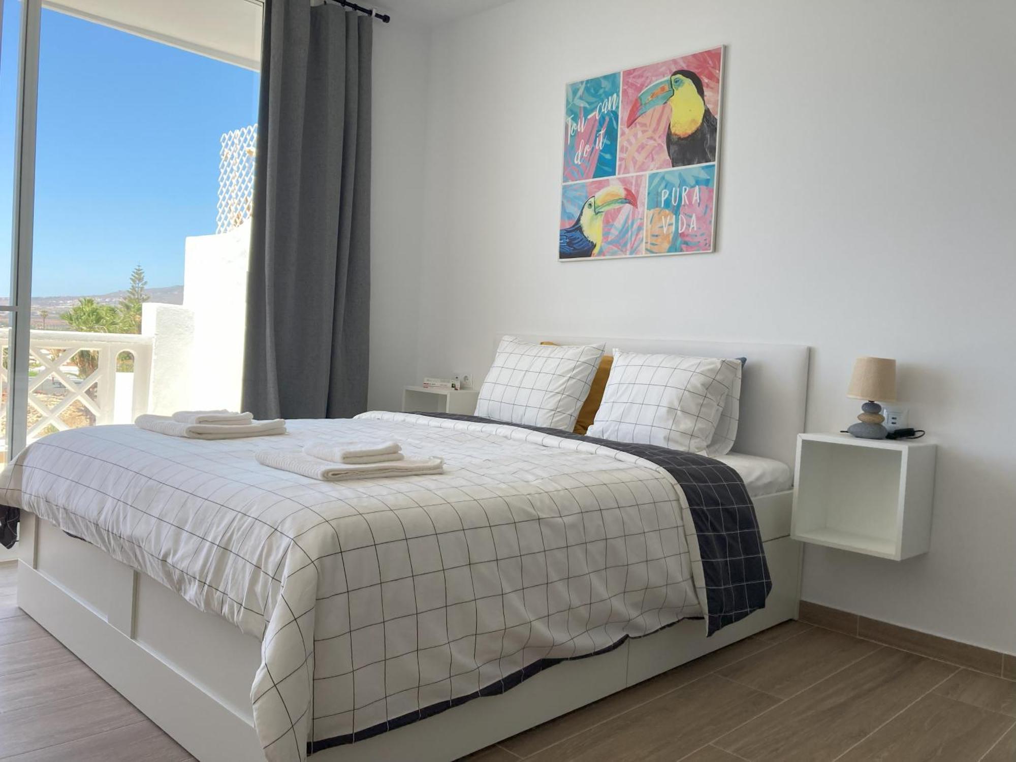 Costa Adeje - Modern Apartment With Terrace Views Of Ocean & Sunset Exteriör bild